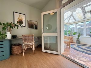 Photo 9- click for photo gallery